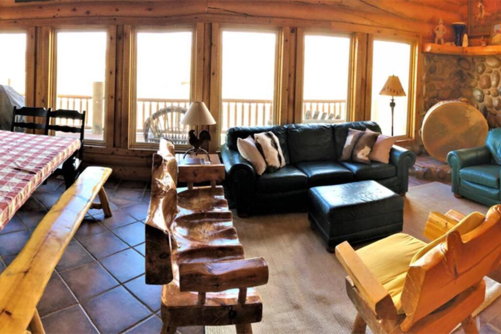 Red Rock Ranch Log Cabin: Large, Fully Furnished Ескаланте Екстериор снимка